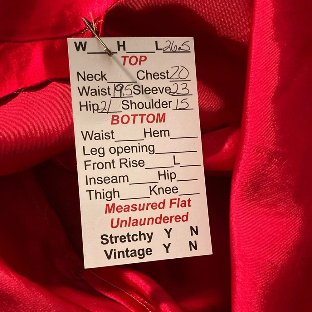 Elegant Red Satin Women's Sleepwear‎ Set. Box G